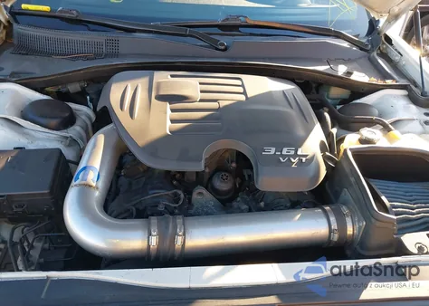 2014 Chrysler 300 Uptown Edition from USA, damaged, VIN 2C3CCAAG4EH344363